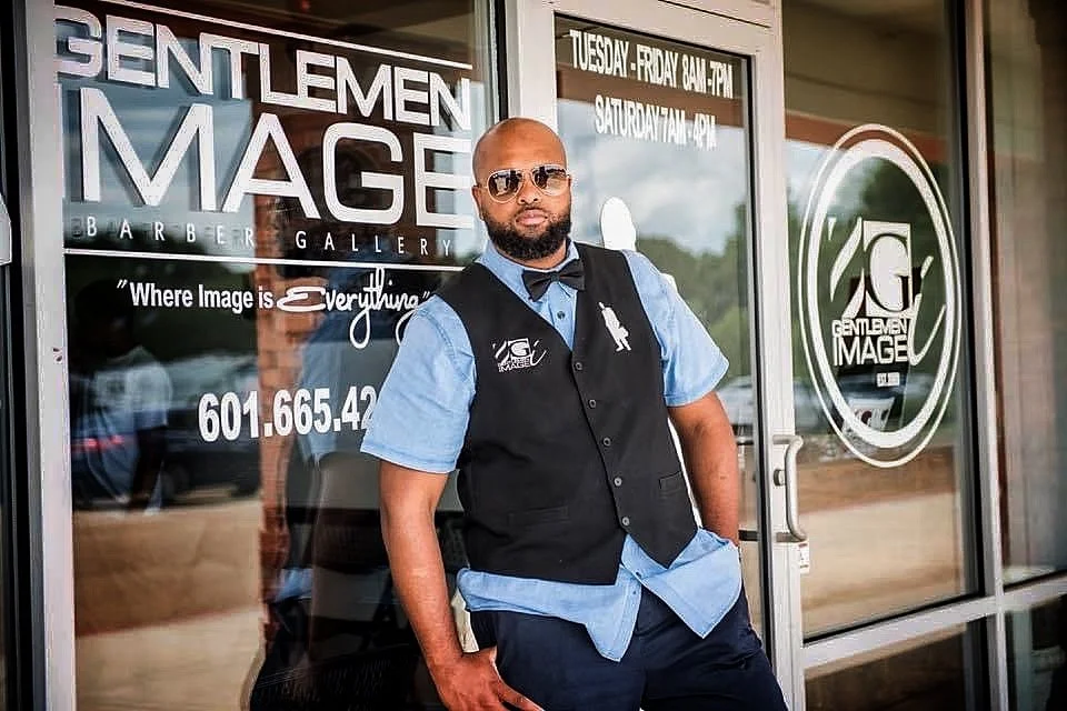 About 5 — Gentlemen Image